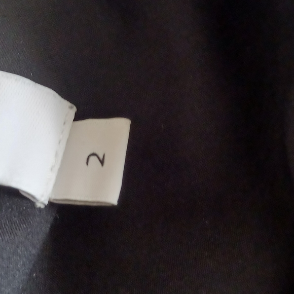 Hunter Bell Asymmetrical  Handkerchief Hem Floral Midi Dress - Picture 11 of 15